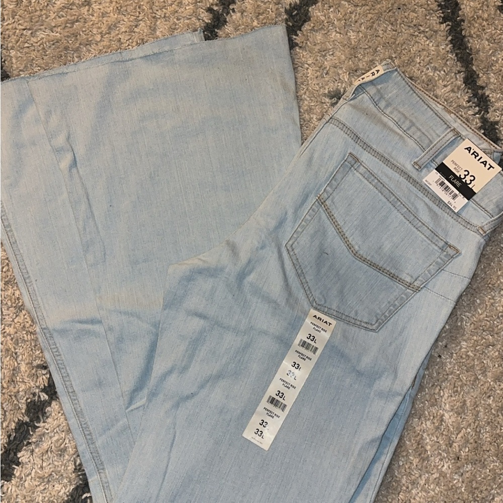 Ariat Women's Sky Blue Wide Leg Flare Bell Bottom Jeans 33Long NWT FINAL $ DROP